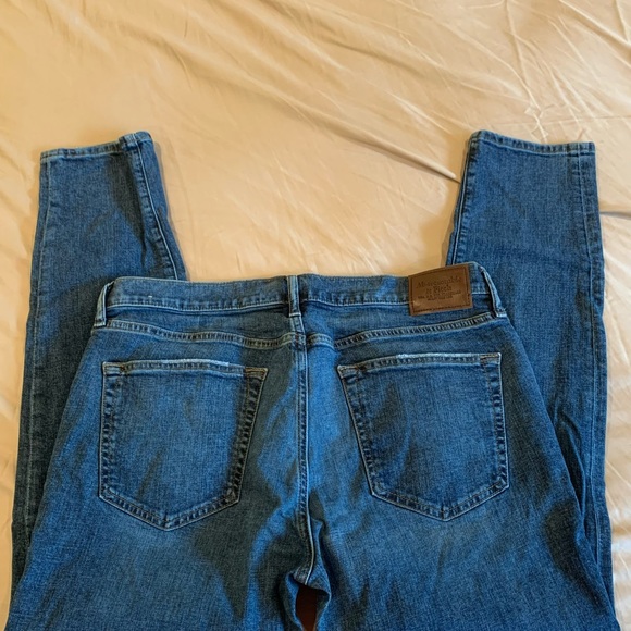 Abercrombie & Fitch Felix Super Skinny Jeans - Picture 4 of 6